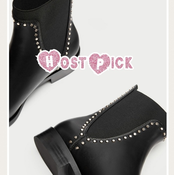 Zara Shoes - Great for Fall 🍁🍂🍃Studded Boots